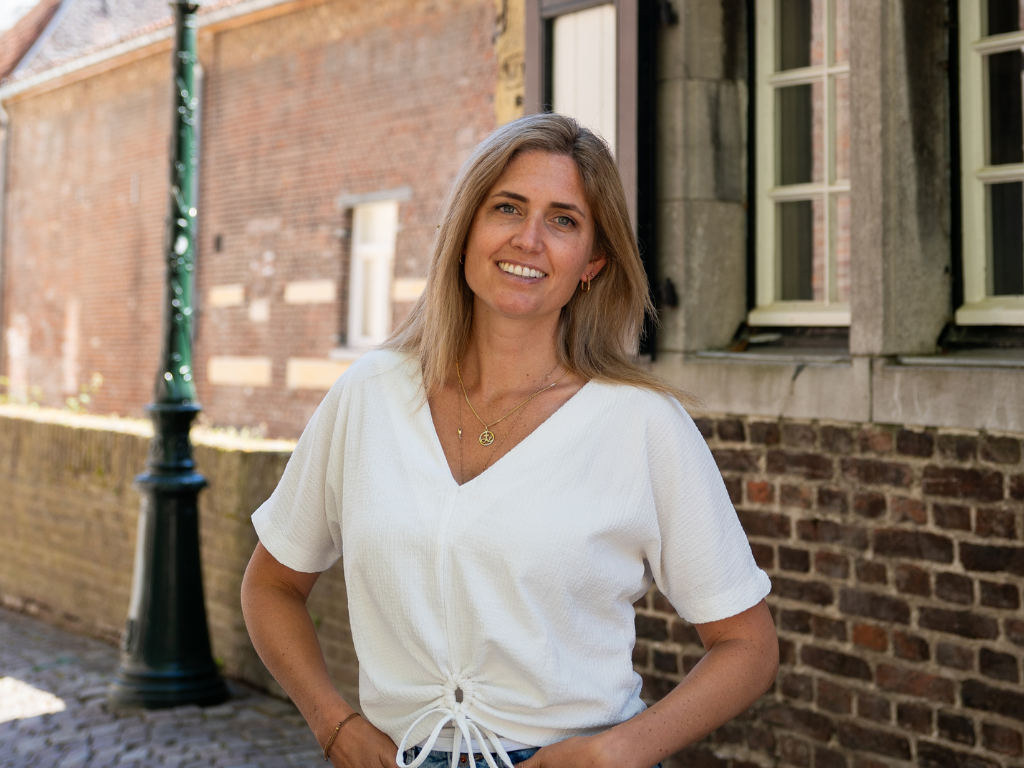 Maastricht Summer School Communications Officer Naomi Nijssen
